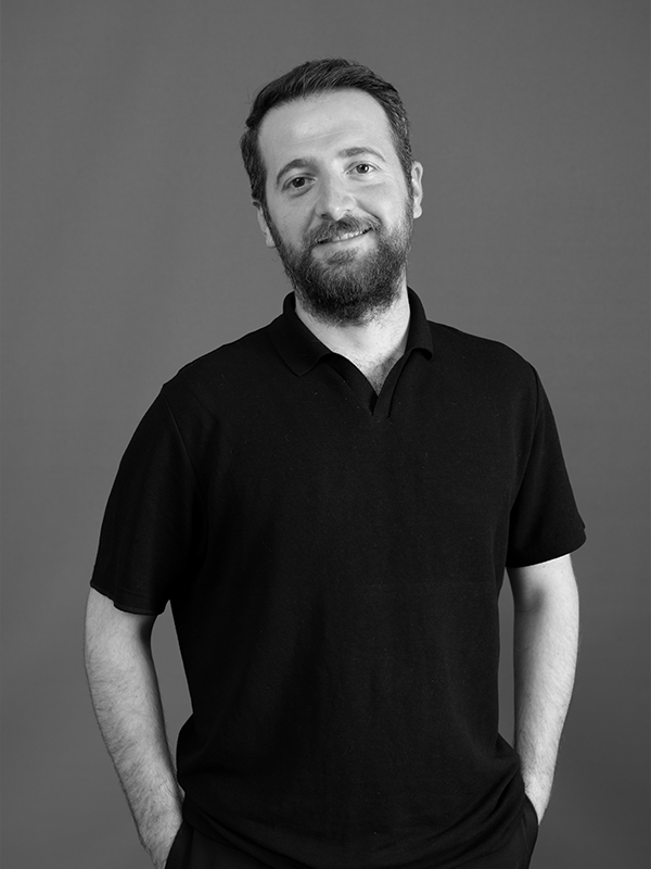 YOO team member portrait 08