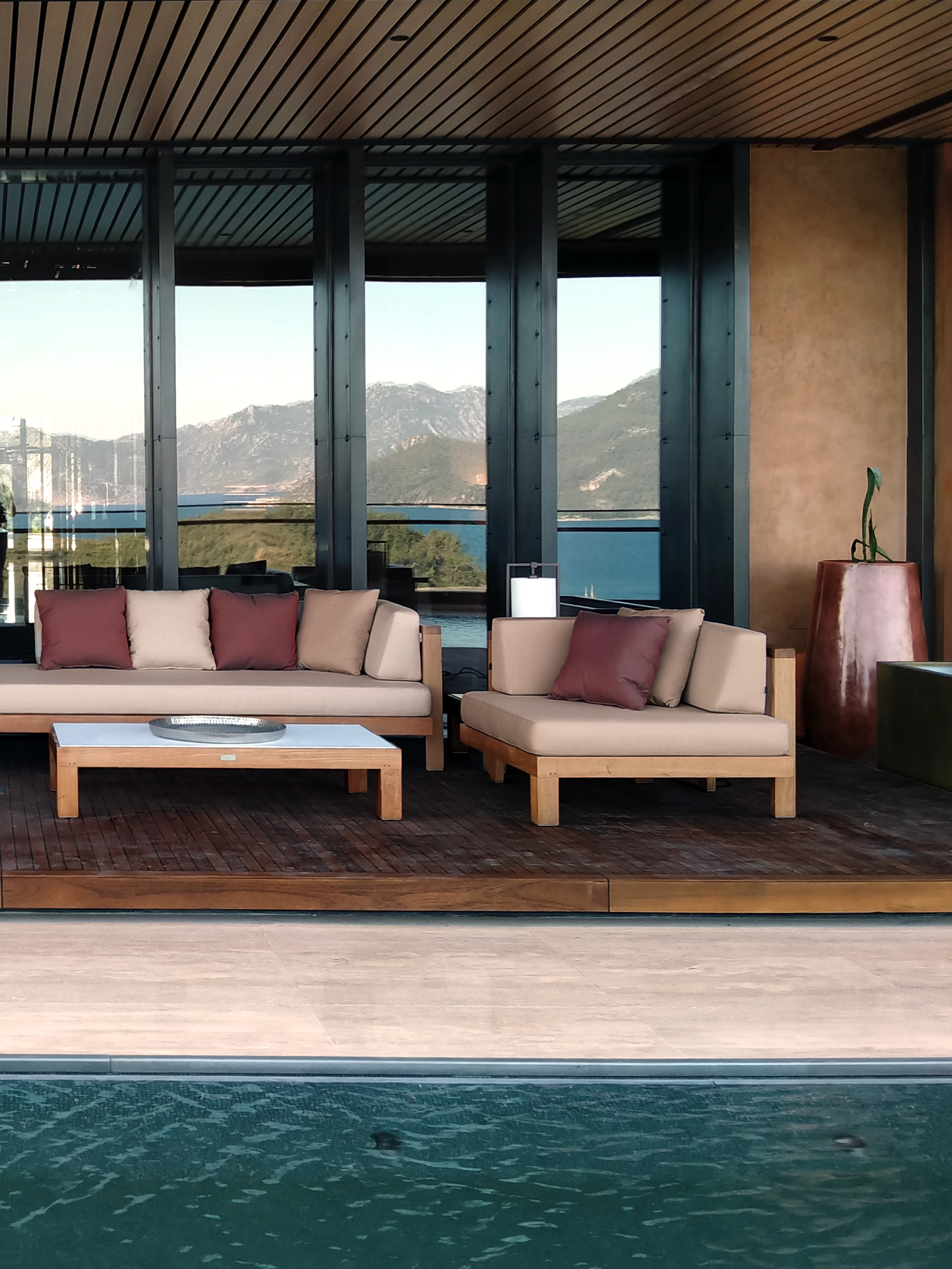 D MARIS BAY LOUNGE